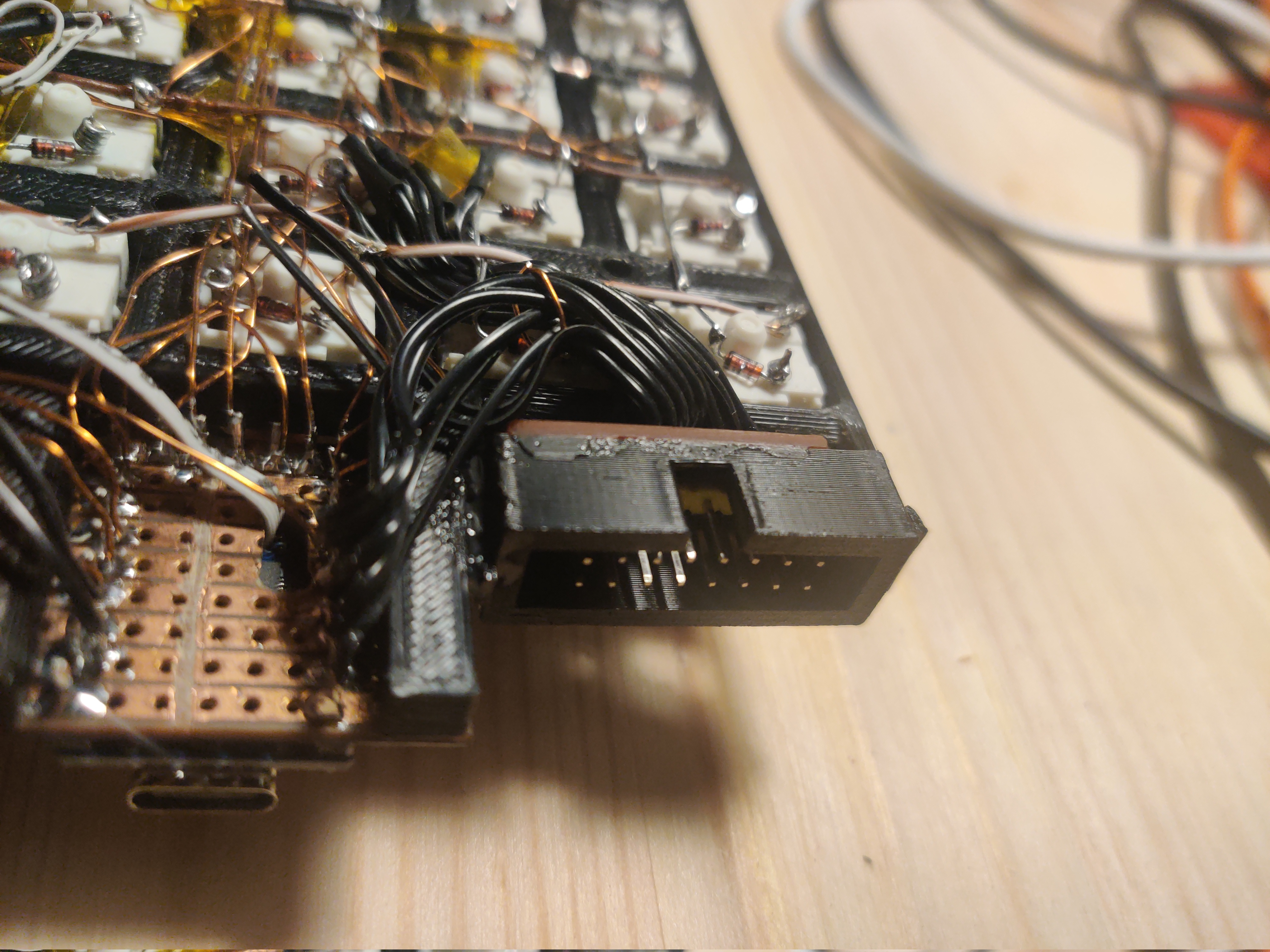 right side micro controller connector wiring